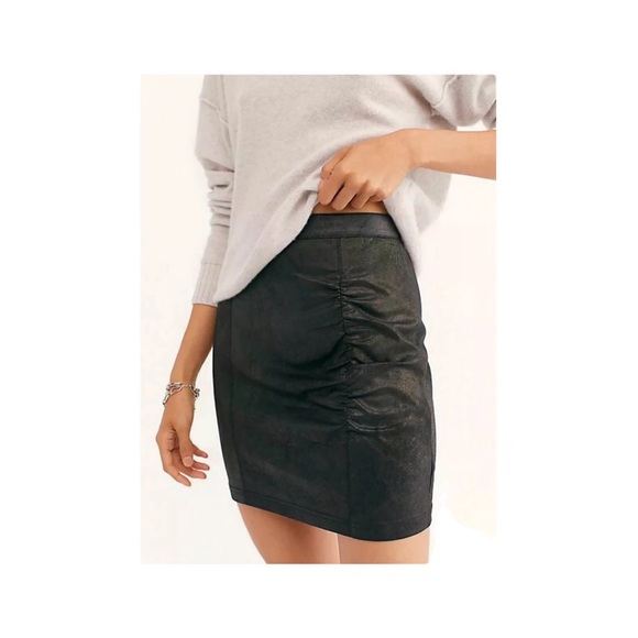 Free People Ruched Faux Leather Black Mini Skirt - Picture 2 of 8
